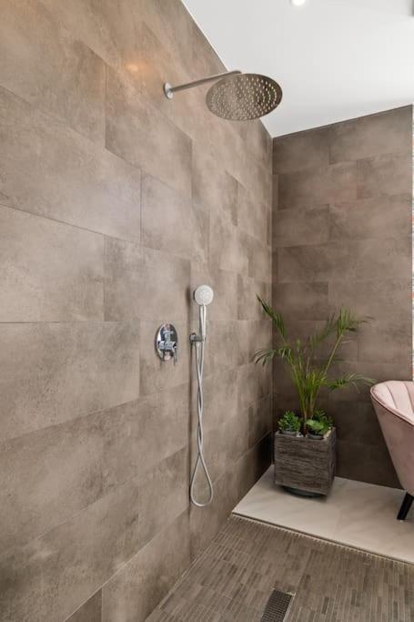 Brand New Luxury In Art Deco Style Villa Marbella