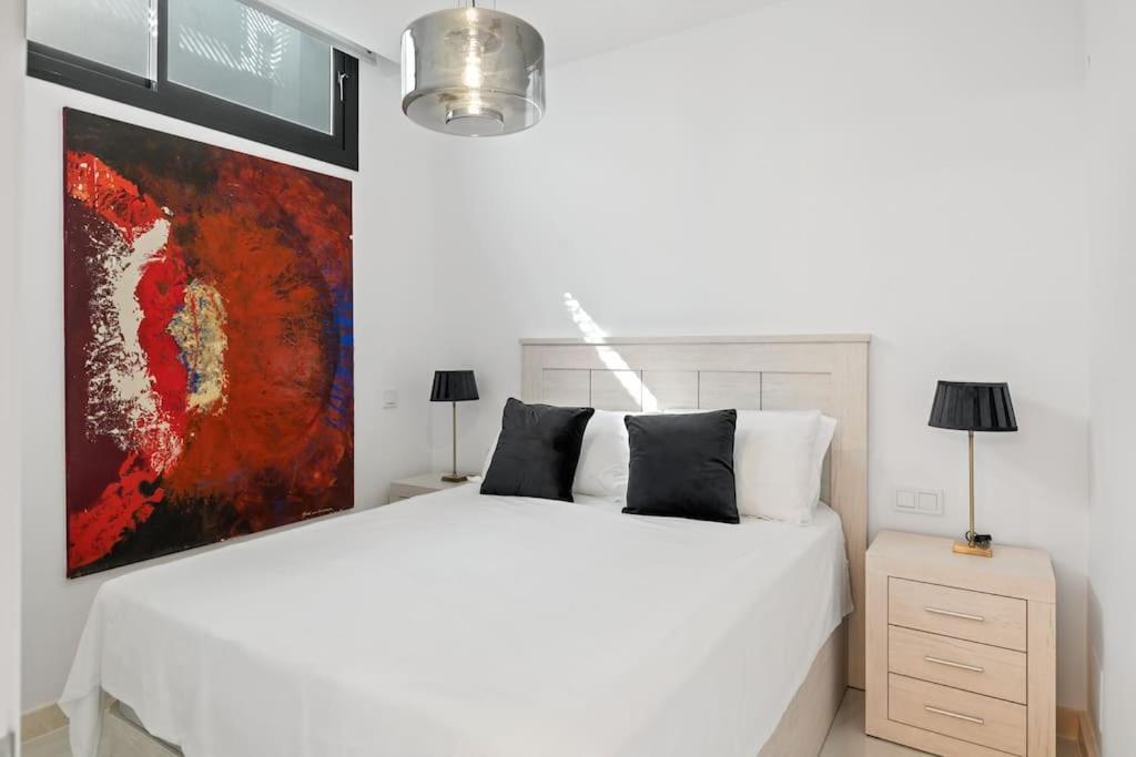 Villa Brand New Luxury In Art Deco Style