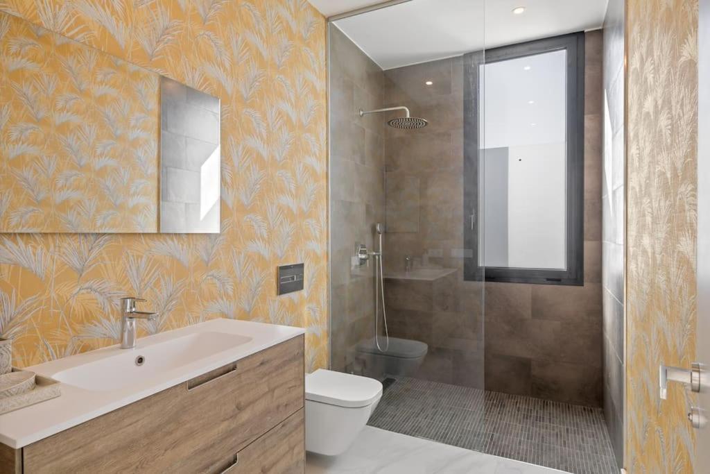 Brand New Luxury In Art Deco Style Marbella