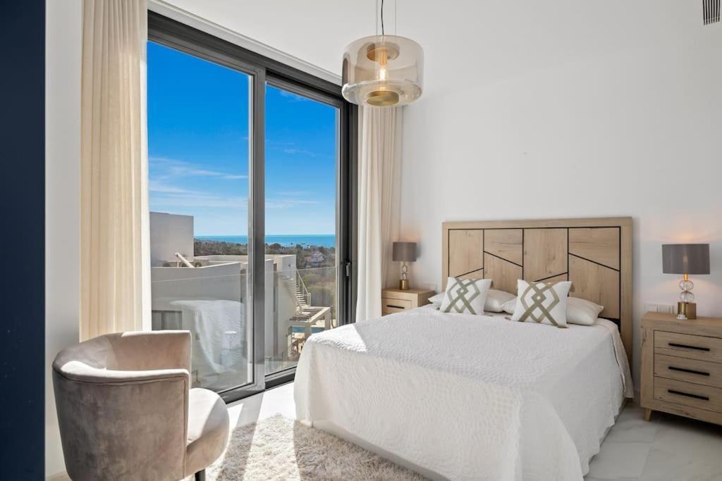 Brand New Luxury In Art Deco Style * Marbella
