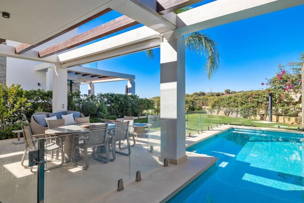 Brand New Luxury In Art Deco Style Villa Marbella